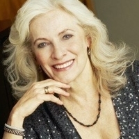Betty Buckley