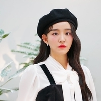 Younha (윤하)