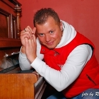 Саша Попов